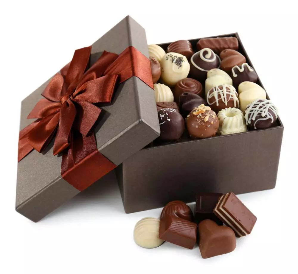 Chocolate box 3 Boxart - chocolate gift box dubai
