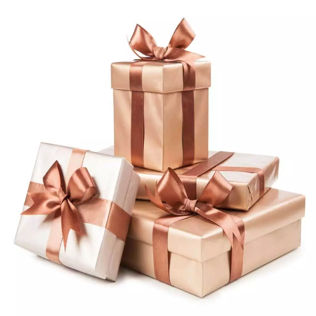 Luxury Gift Box 2 A white box with a pink ribbon and a heart-shaped tag, sitting on a white background.