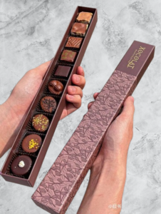 Read more about the article Customized Gift Boxes UAE Wholesale | BoxArt Paper Boxes Manufacturing LLC